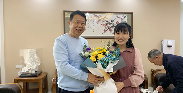 6165cc��ɳ��վ��ҵ���Ŷ���ʽ���´���ů