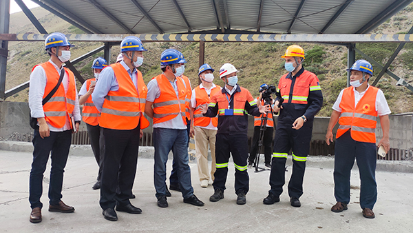 ������˹��������ʢ��6165cc��ɳ��վ��ͬ���󰶽��