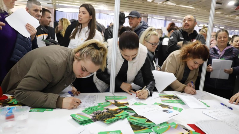 ����ά��6165cc��ɳ��վ��ҵ�𾢿��ر�����Ƹ�г�