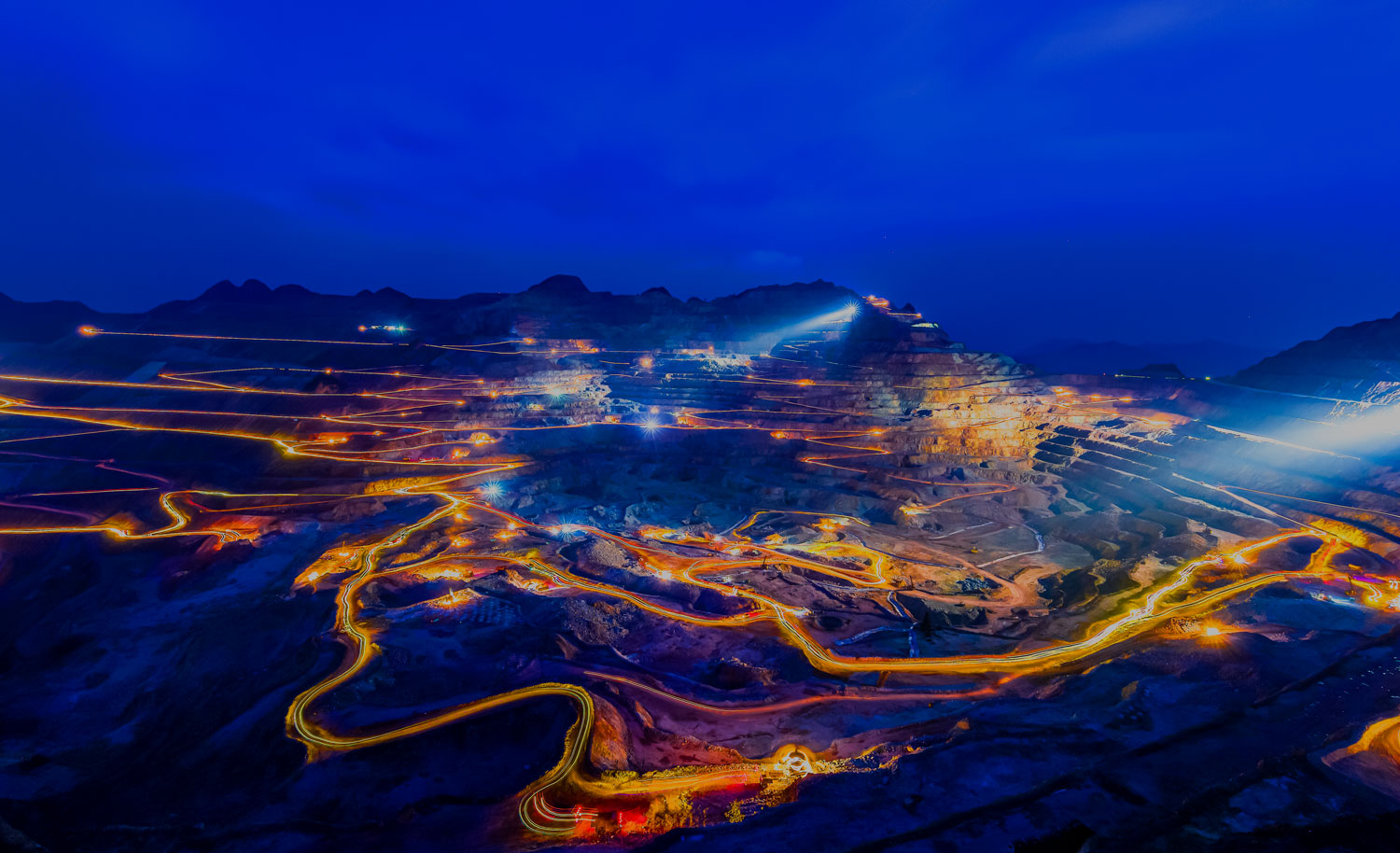 6165cc��ɳ��վɽ��ͭ��Զ�����˿�ɽϵͳ