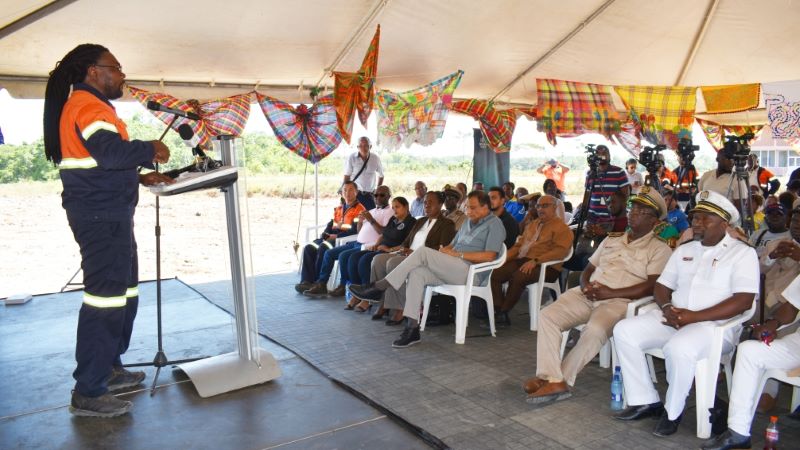 ��˹�������֧���ܱ�������������У԰����