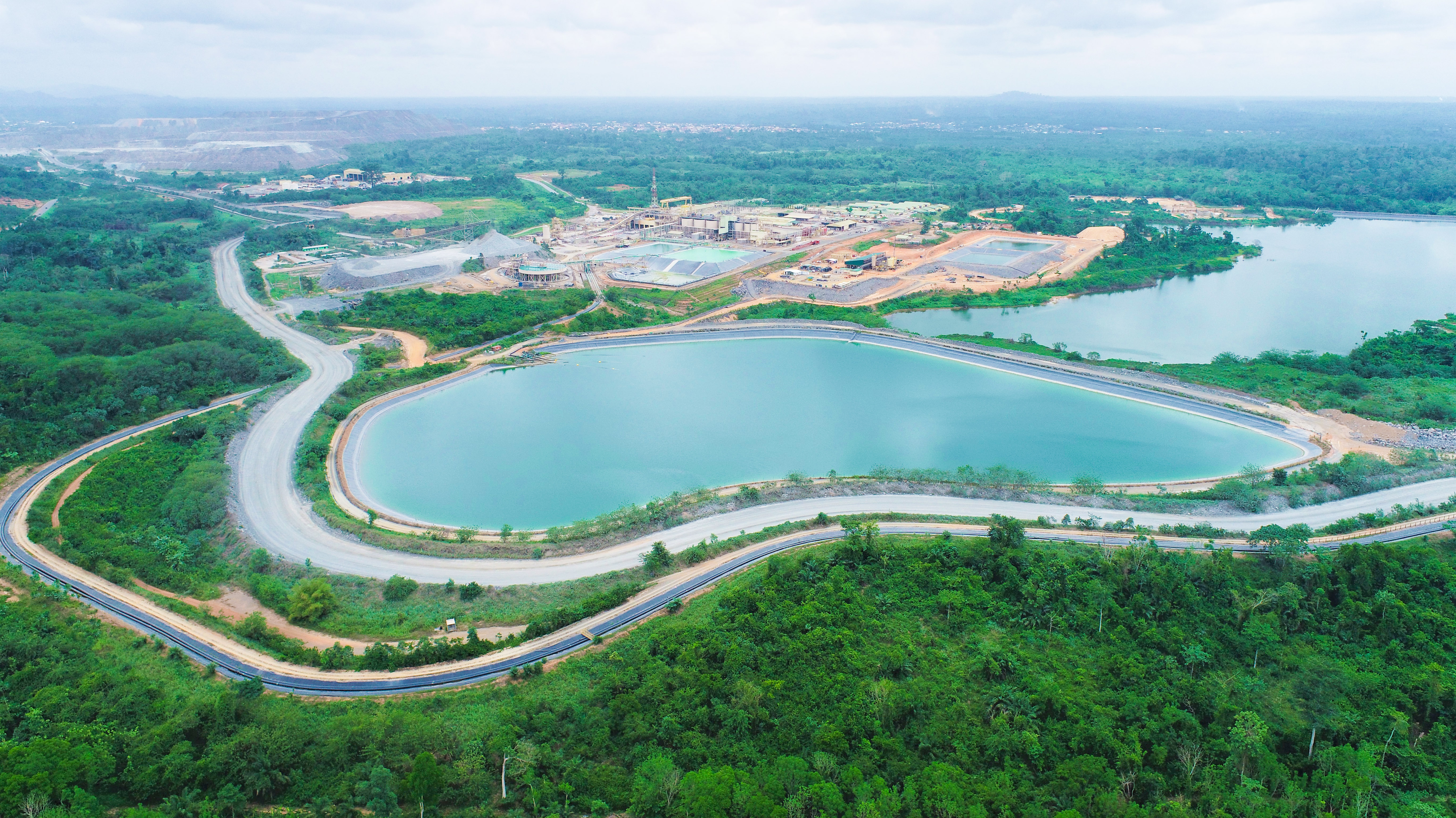 6165cc��ɳ��վ��ҵ��ɼ���Akyem��󽻸�  �ƽ����������Ҫƴͼ